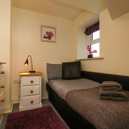 Kirkby House * Whitby